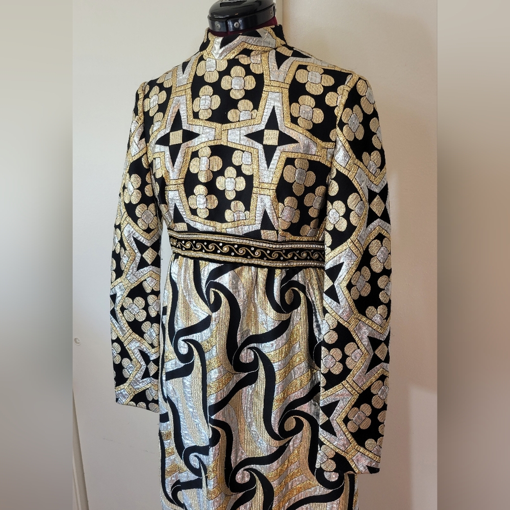 VTG 60's Sandra Sage brocade dress - Picture 6 of 17